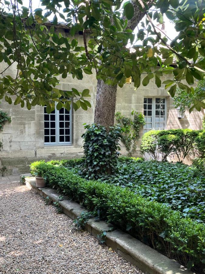 Bed and Breakfast Face Au Palais Avignon Exterior foto